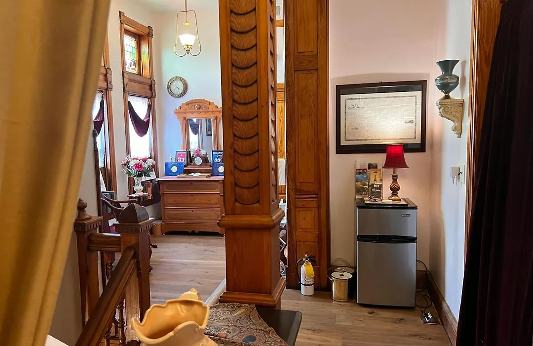 Mansion On The Mile B&B-1